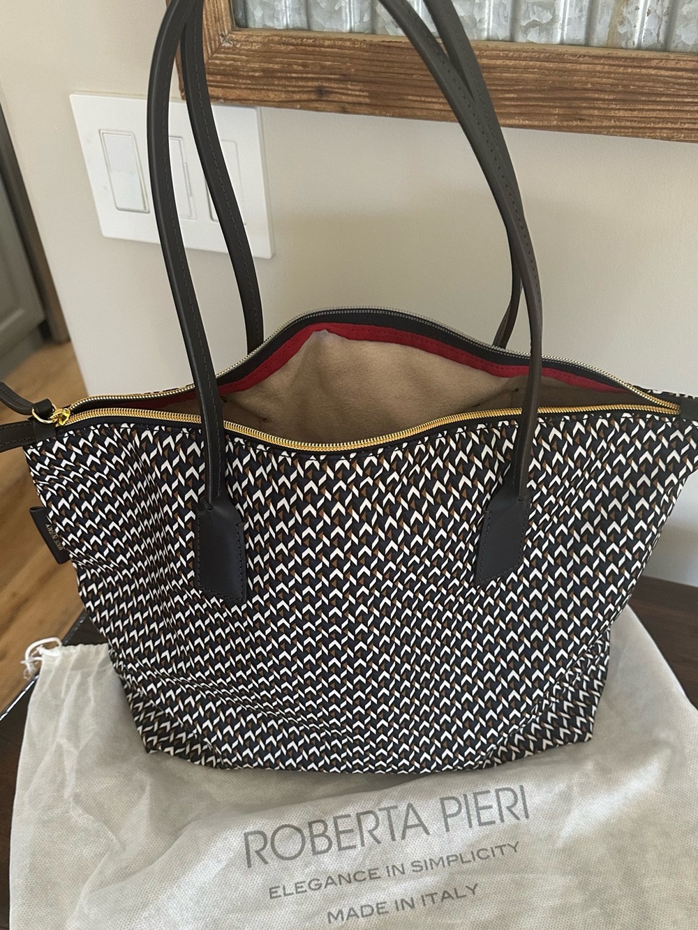 Roberta Pieri Tatami Print large tote crafted in Italy.